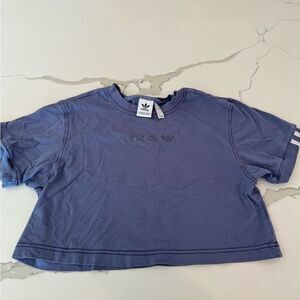 Adidas cropped t-shirt top sz M